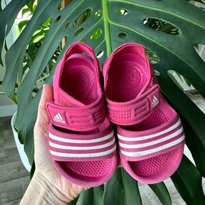 Adidas pink sandals 5k
